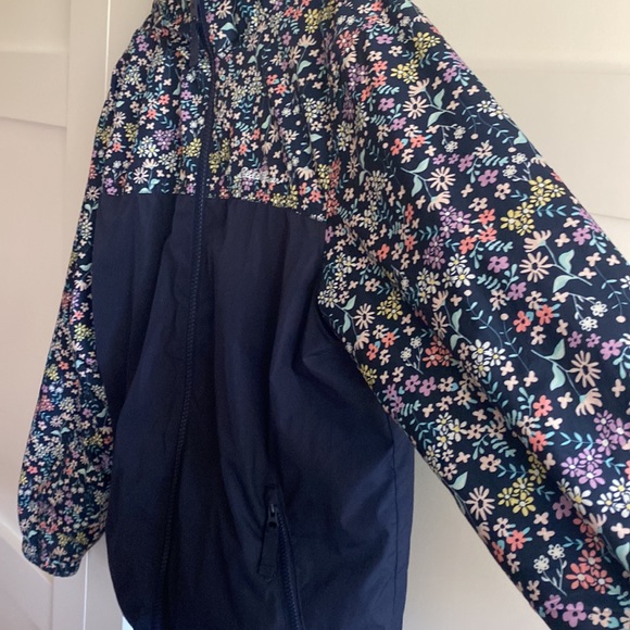 Eddie Bauer Kids Rain Jacket - Picture 2 of 5